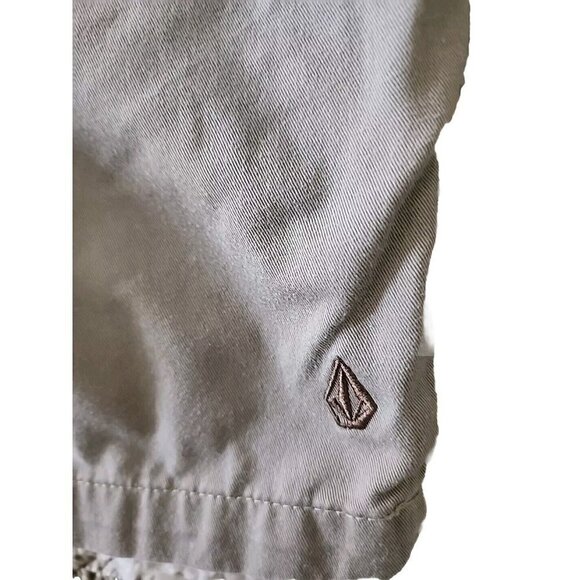 Volcom Mens 30 Shorts Flat Front Khaki Chino 10" Inseam, 30 - Picture 7 of 7